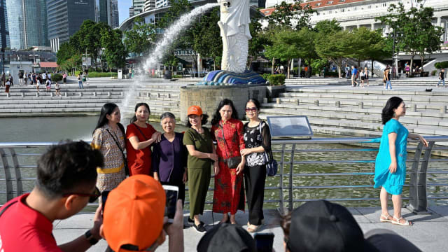 新中30天免签在即 专家预计中国游客不会大量涌入 