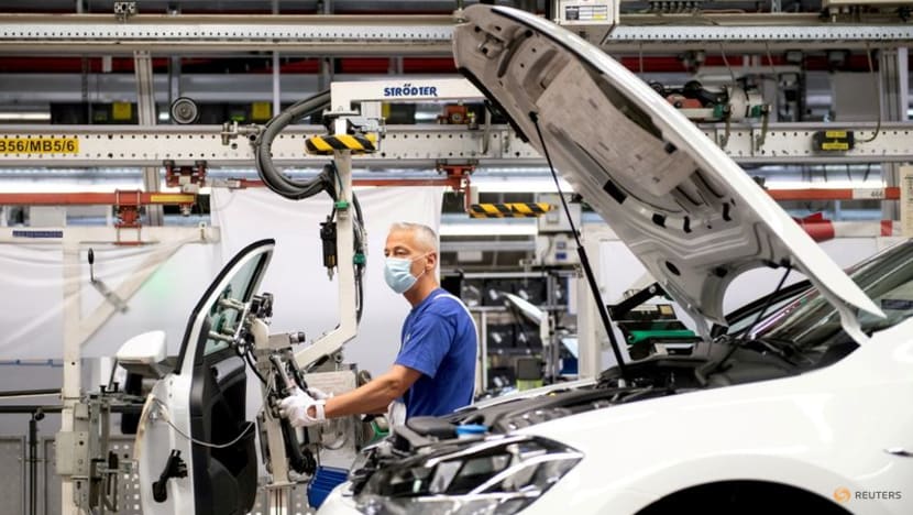 Volkswagen CEO warns a delay in shift to electric vehicles could cost 30,000 jobs - sources Volkswagen CEO warns a delay in shift to electric vehicles could cost 30,000 jobs - sources