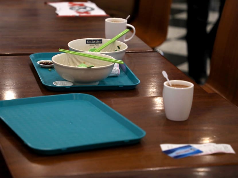 Over 7,000 diners advised to return dirty dishes at coffee shops, food courts during 2-month advisory period Over 7,000 diners advised to return dirty dishes at coffee shops, food courts during 2-month advisory period