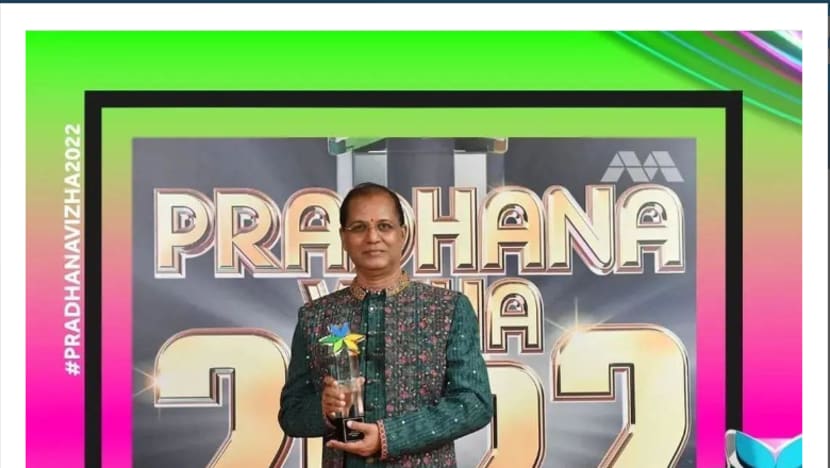 "எதற்கும் தளராத மனம், எதையும் சமாளிக்கும் திடம்" -பிரதான விழாவில் வாழ்நாள் சாதனையாளர் விருது பெற்ற பாலகிருஷ்ணன் "எதற்கும் தளராத மனம், எதையும் சமாளிக்கும் திடம்" -பிரதான விழாவில் வாழ்நாள் சாதனையாளர் விருது பெற்ற பாலகிருஷ்ணன்