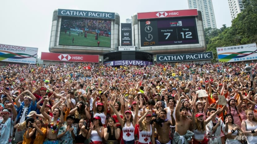 Hong Kong Sevens fans can drink, but not eat, in stands Hong Kong Sevens fans can drink, but not eat, in stands