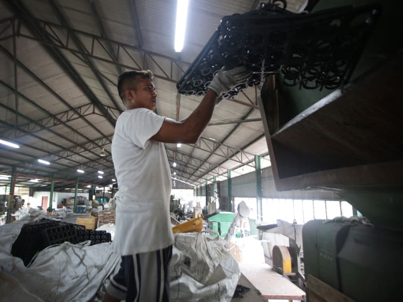 How Singapore's plastic waste is recycled - TODAY