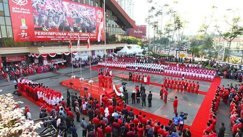 UMNO perlu 'disuntik' keluar, kata Naib Pengerusi DAP