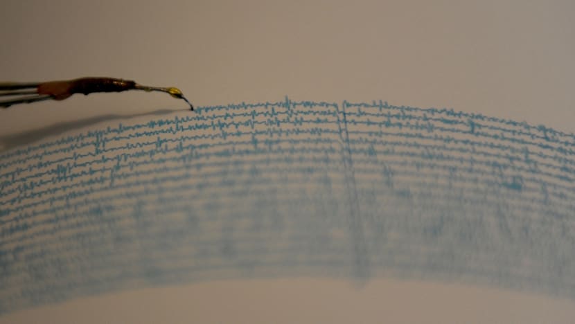 Gempa 6.7 Richter landa perairan pulau Jawa Gempa 6.7 Richter landa perairan pulau Jawa