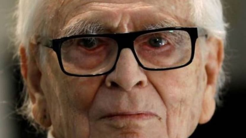 Pereka fesyen Pierre Cardin meninggal dunia pada usia 98 tahun