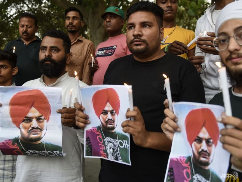 Popular Punjabi rapper Sidhu Moose Wala shot dead at 28 Popular Punjabi rapper Sidhu Moose Wala shot dead at 28