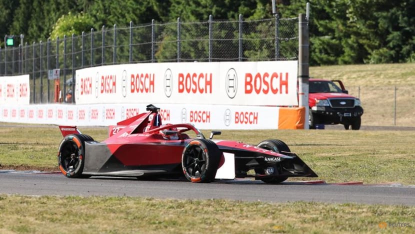 Dennis takes Formula E lead despite being pipped in Portland