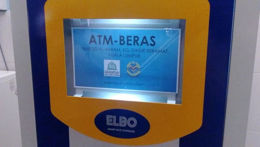 Masjid di KL perkenal ATM beras pertama bantu golongan memerlukan 