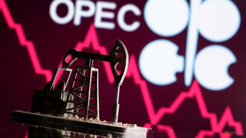 Analysis-Peak OPEC? Climate-focused production shift to pile pressure on pact Analysis-Peak OPEC? Climate-focused production shift to pile pressure on pact