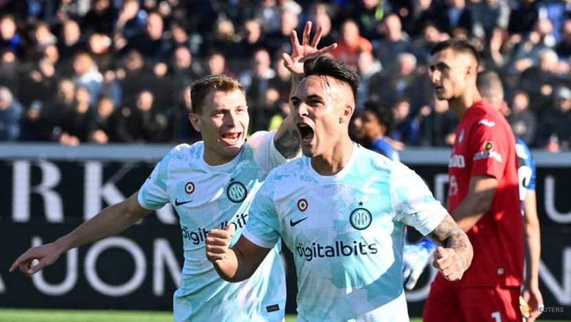 Early Martinez goal gives Inter 1-0 win over Verona Early Martinez goal gives Inter 1-0 win over Verona