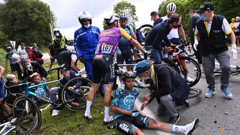 Prosecutors call for suspended sentence for fan who caused Tour de France crash Prosecutors call for suspended sentence for fan who caused Tour de France crash