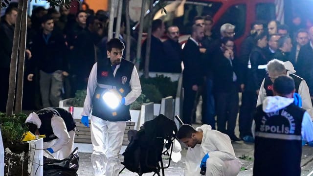 伊斯坦布尔闹市疑遭恐袭 爆炸案酿6死81伤