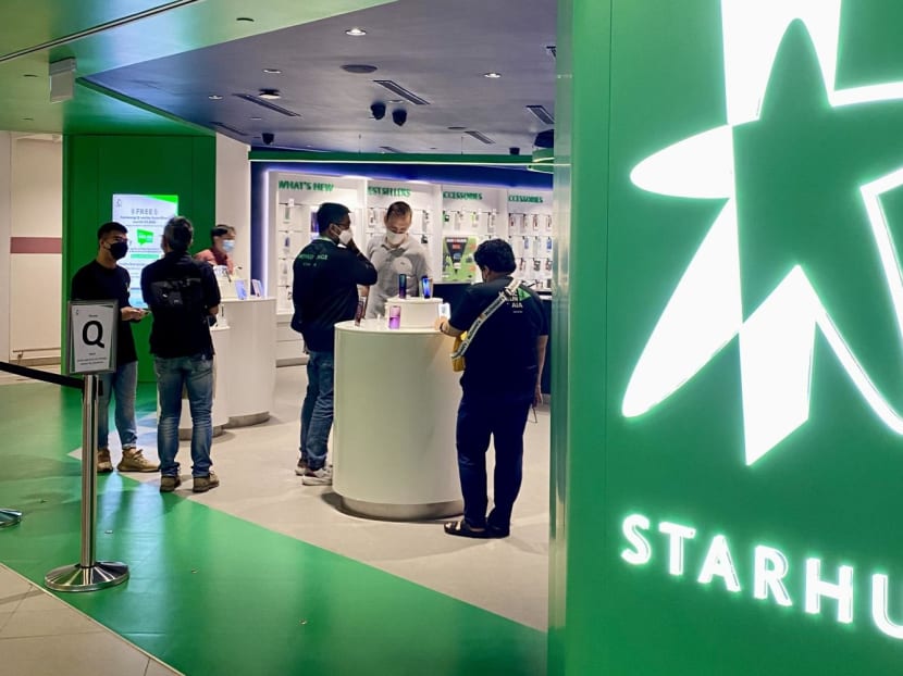 StarHub’s EPL package sign-up: Customers confused over early-bird prices, annoyed by long online queues 