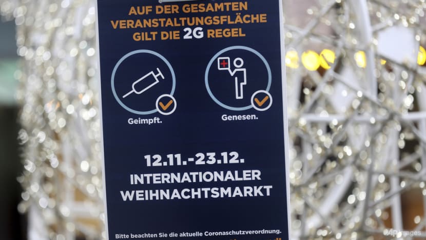 EU proposes booster jabs for 2022 travel, opens to WHO COVID-19 vaccines EU proposes booster jabs for 2022 travel, opens to WHO COVID-19 vaccines