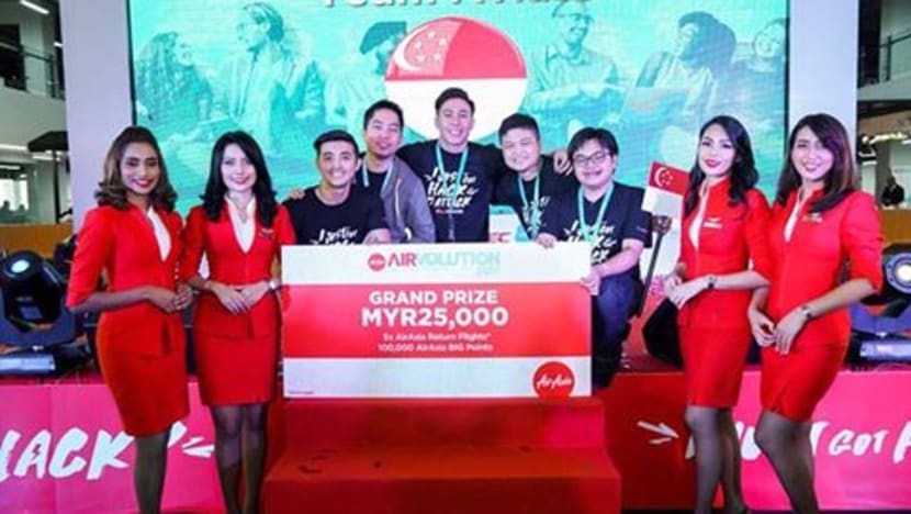 Pasukan S'pura juarai 'hackathon' Airvolution 2017 anjuran AirAsia di M'sia