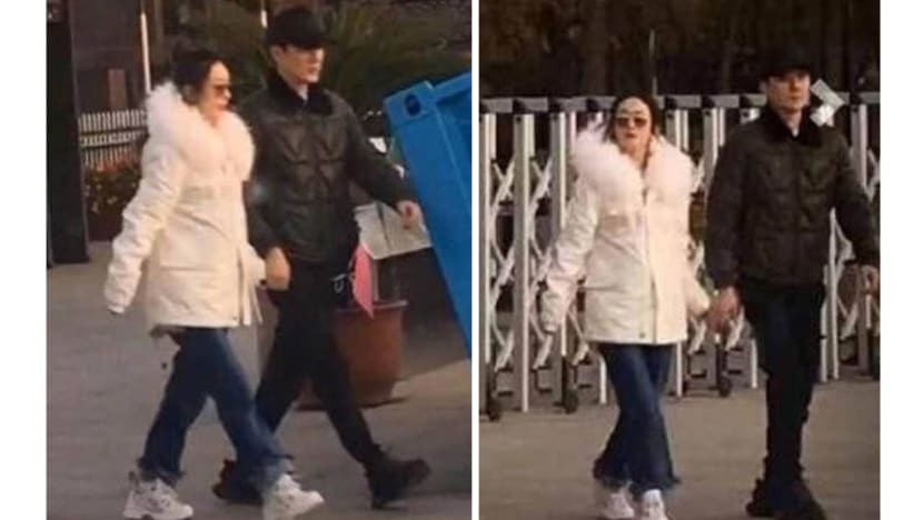 Zanilia Zhao spotted with possible baby bump Zanilia Zhao spotted with possible baby bump