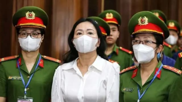 越南女首富突爆将逾300亿元黄金藏海里 网民：拿黄金换命？