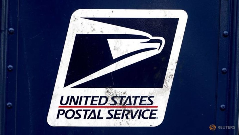 US Postal Service will offer early retirements, consolidate postal districts