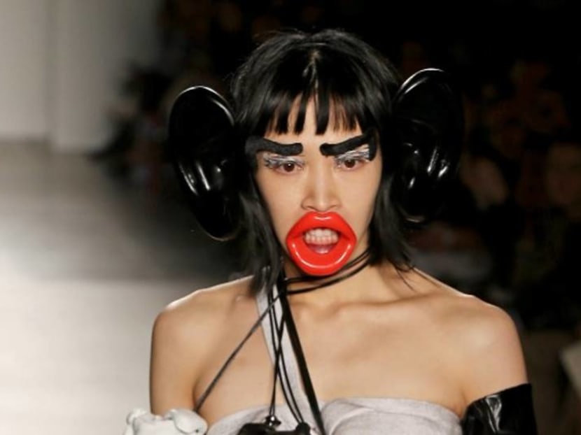 US school apologises for ‘racist’ runway show at NY fashion week US school apologises for ‘racist’ runway show at NY fashion week