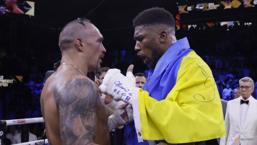 Usyk beats Joshua on split decision to retain heavyweight titles Usyk beats Joshua on split decision to retain heavyweight titles