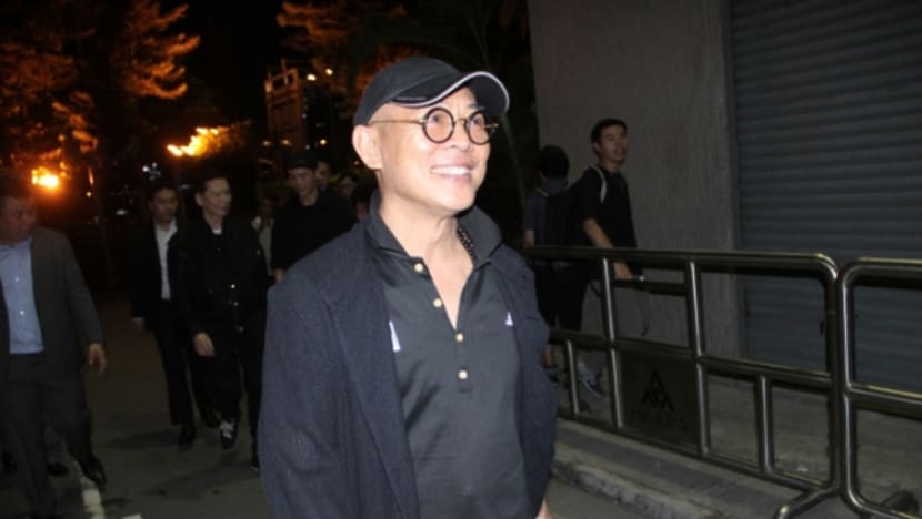 Jet Li Doesn't Look As Frail & Sickly These Days