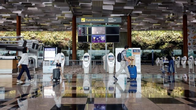 【冠状病毒19】樟宜机场感染群再添19例 八人在第三搭客大厦工作