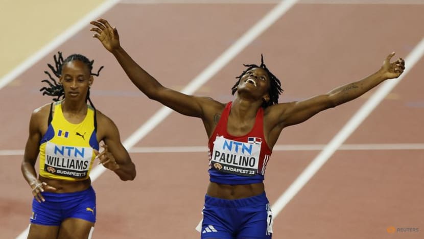 Dominican Republic's Paulino claims 400m gold