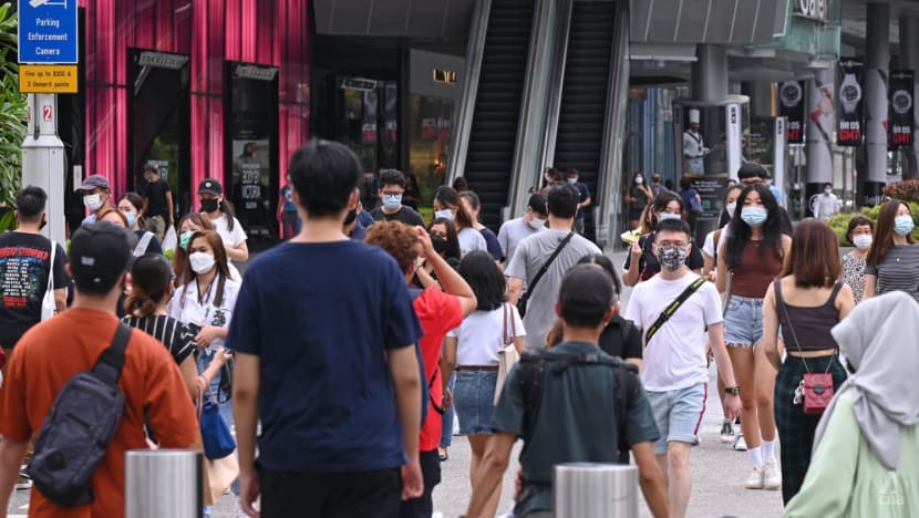 842 new COVID-19 cases in Singapore; 438 Omicron infections confirmed 842 new COVID-19 cases in Singapore; 438 Omicron infections confirmed