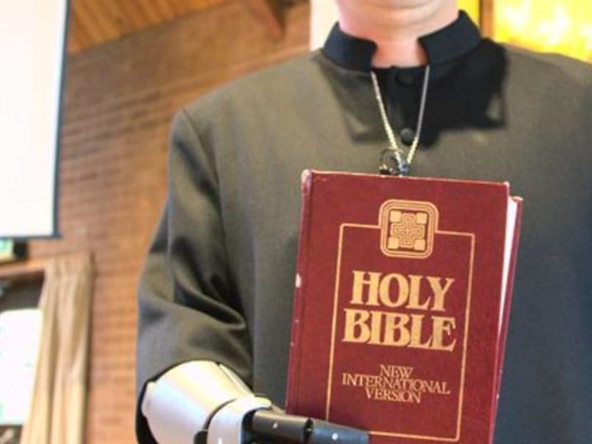 Bionic arm answers trainee vicar's prayers Bionic arm answers trainee vicar's prayers