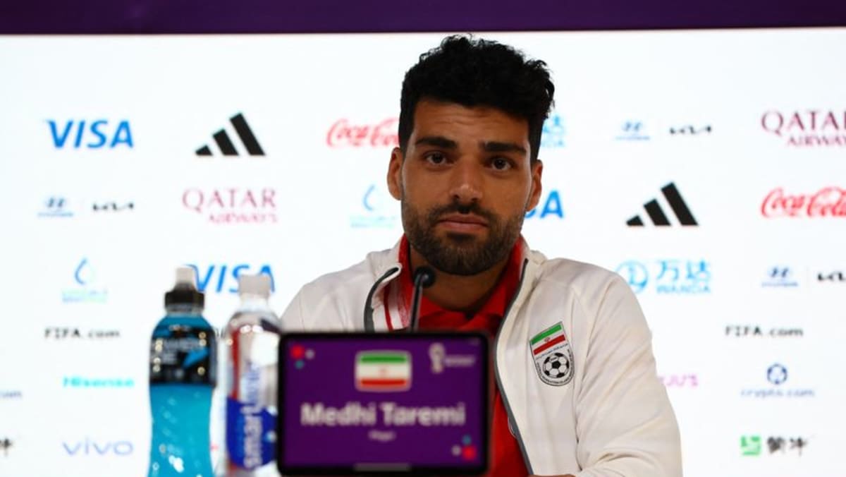 Para pemain Iran tidak mendapat tekanan setelah menolak menyanyikan lagu kebangsaan, kata Taremi