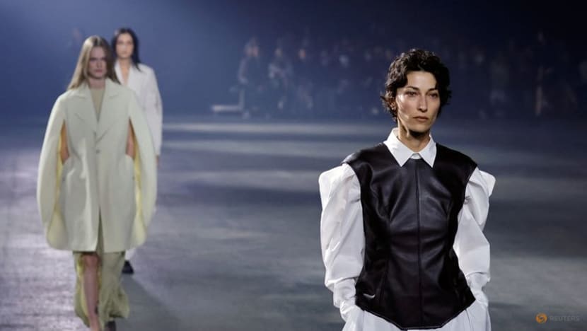 Issey Miyake shows sculptural looks at Paris Fashion Week in nod to late designer Issey Miyake shows sculptural looks at Paris Fashion Week in nod to late designer