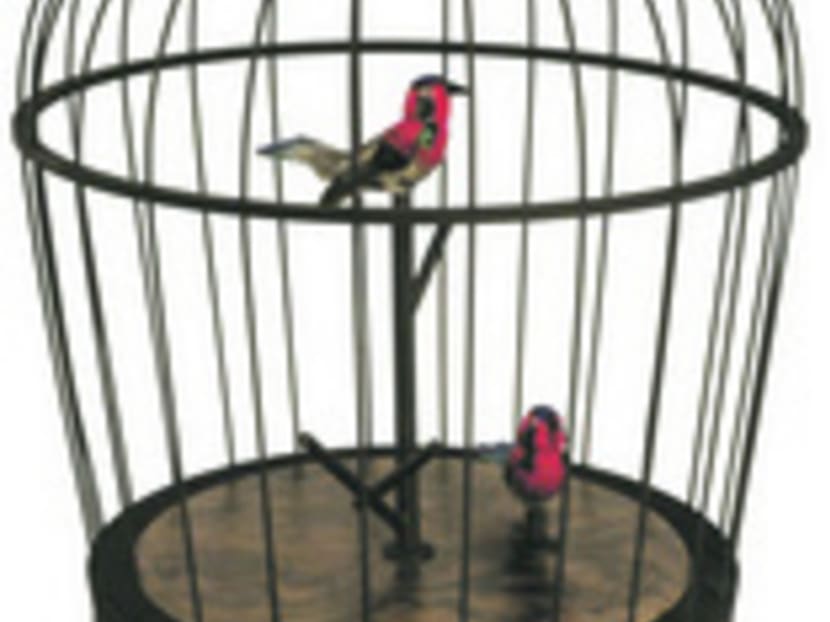 The Hour Glass launches its Singapore Singing Bird Cage limited collection.