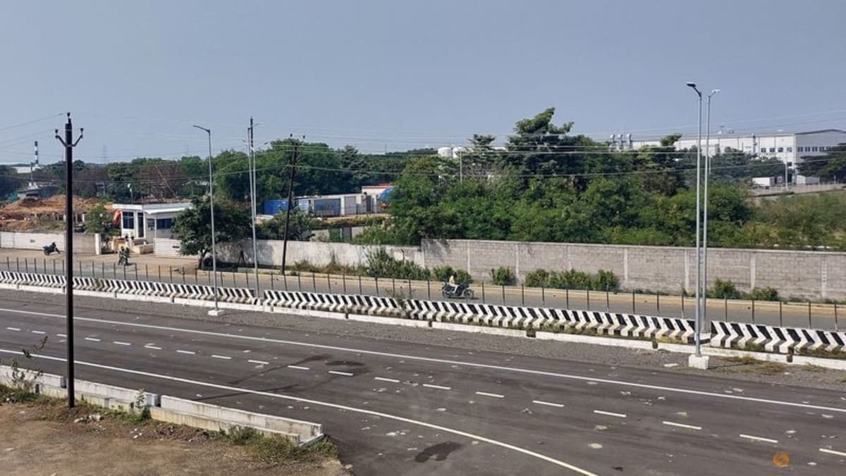 Foxconn, Apple say worker dorms for India iPhone plant do not meet required  standards - CNA