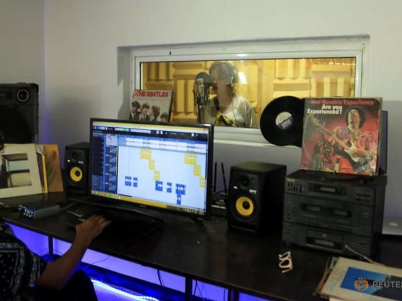 Moroccan women break through in rap scene dominated by men Moroccan women break through in rap scene dominated by men