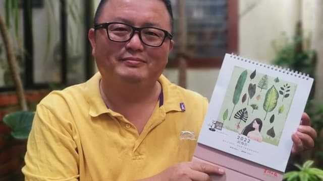 马国记者被发现猝死车内 报馆：一生奉献新闻 