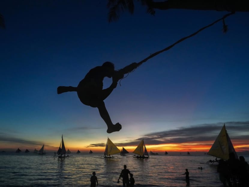 Can the Philippine island of Boracay beat over-tourism? 