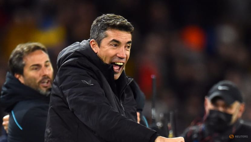 Wolves boss Lage praises Jimenez after 50th club goal Wolves boss Lage praises Jimenez after 50th club goal