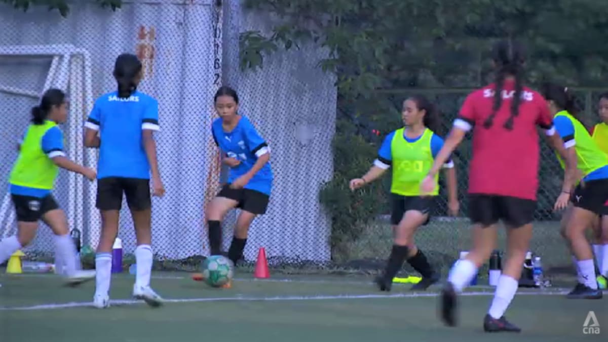 Liga sepak bola wanita Singapura memulai ekspansi setelah memecahkan rekor hadiah uang