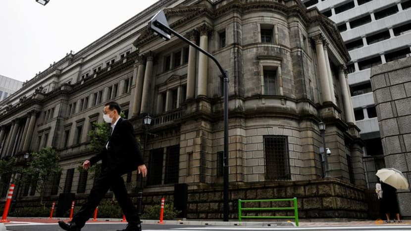 BOJ's Kuroda vows unwavering stance in keeping ultra-easy policy BOJ's Kuroda vows unwavering stance in keeping ultra-easy policy