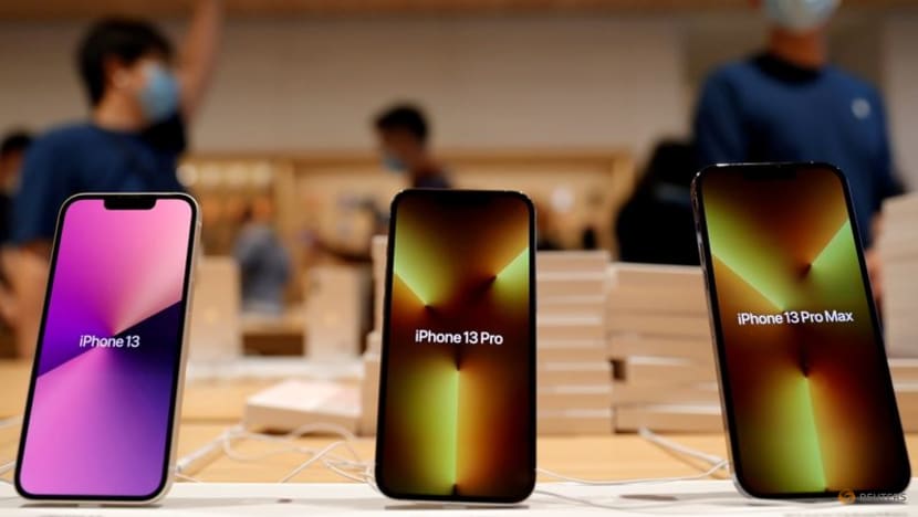 Apple cuts iPad production to feed chips to iPhone 13: Report Apple cuts iPad production to feed chips to iPhone 13: Report