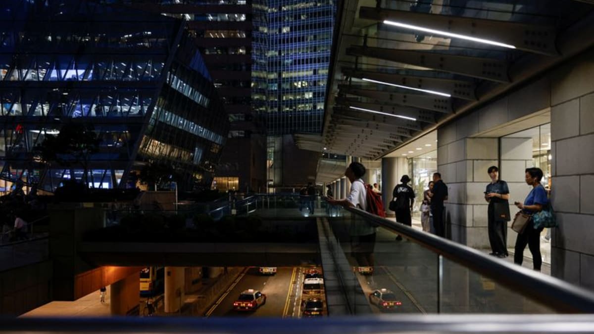 Moody’s changes Hong Kong’s outlook from stable to negative