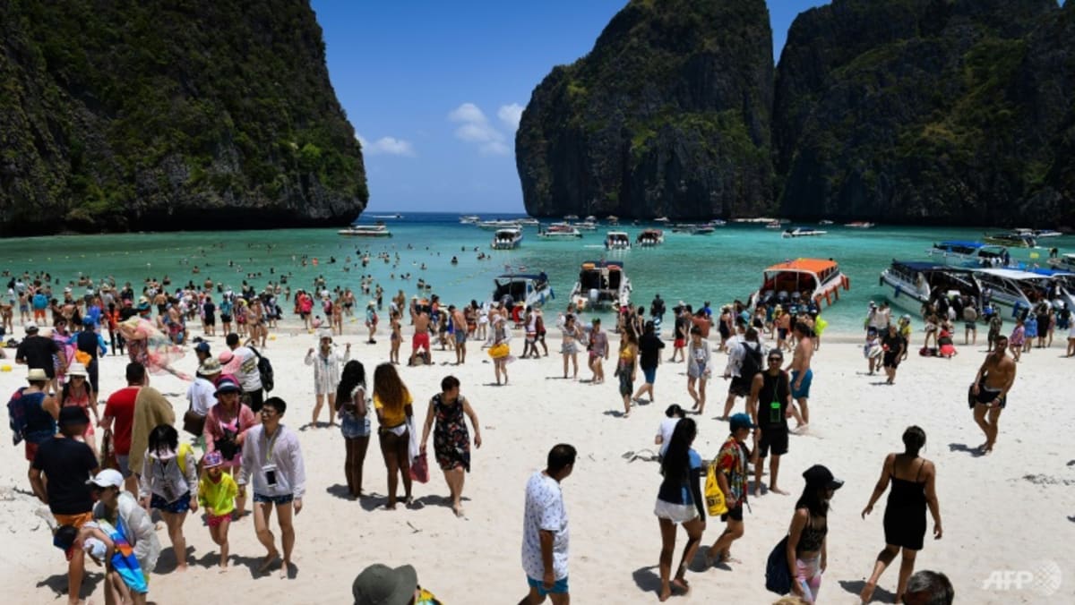thai-court-orders-rehab-work-on-the-beach-22-years-after-filming