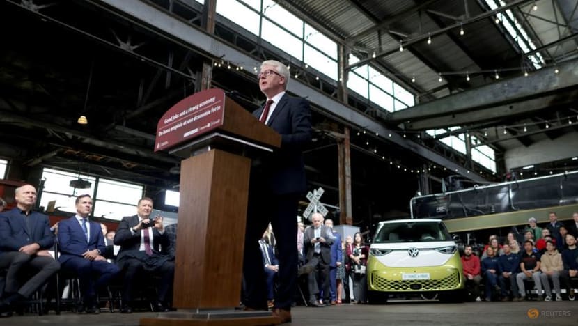 Volkswagen Canada battery plant targets 90 GWh capacity, its biggest yet 