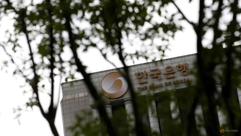 S Korea's FX reserves fall in June by most since late 2008
