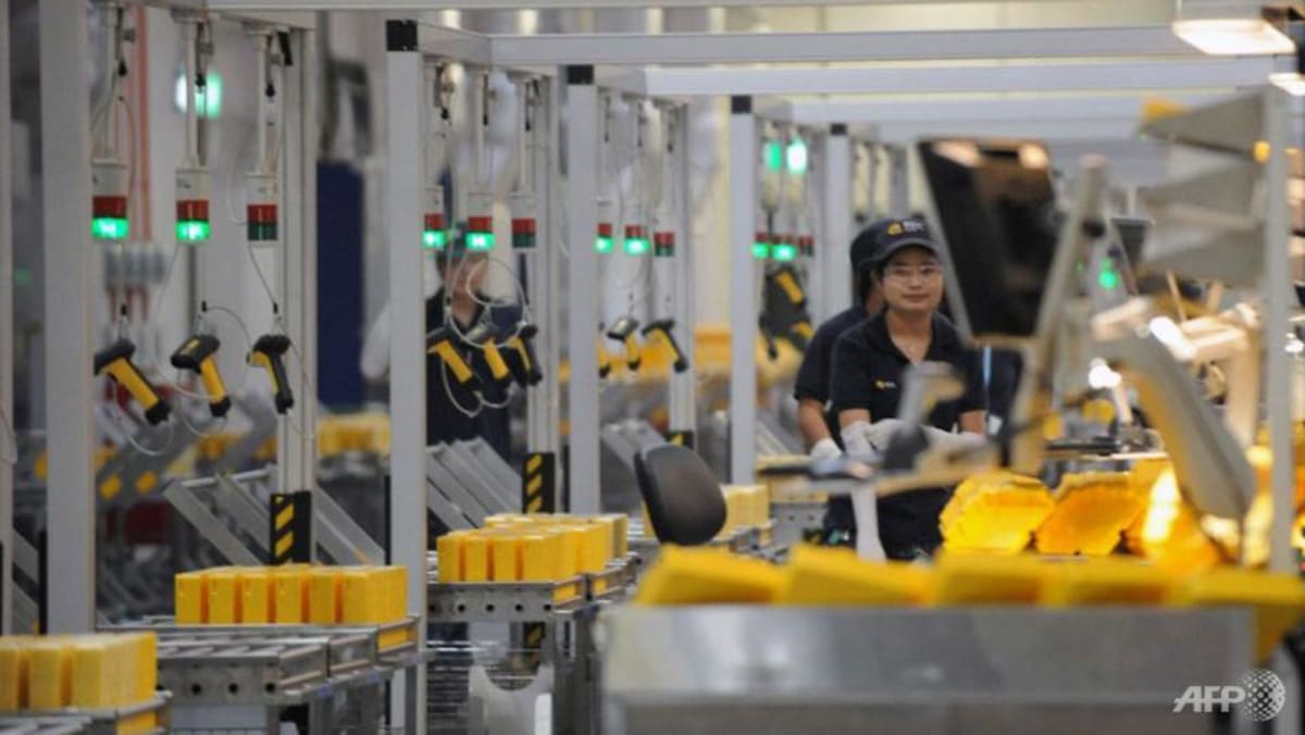 Output manufaktur Singapura mencatat pertumbuhan lebih lambat sebesar 2% pada Januari 2022