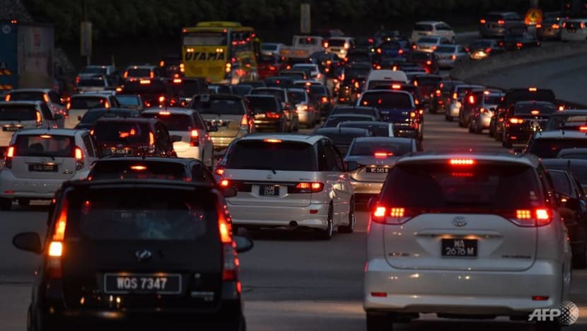 Malaysia allows public transport, flights to operate at full capacity
