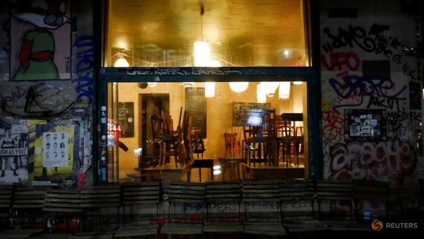 Berlin nightlife shuts early as COVID-19 cases spike in Europe Berlin nightlife shuts early as COVID-19 cases spike in Europe