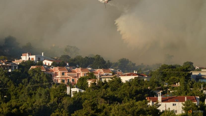 Greek wildfire rages near Athens; homes, hospital evacuated Greek wildfire rages near Athens; homes, hospital evacuated