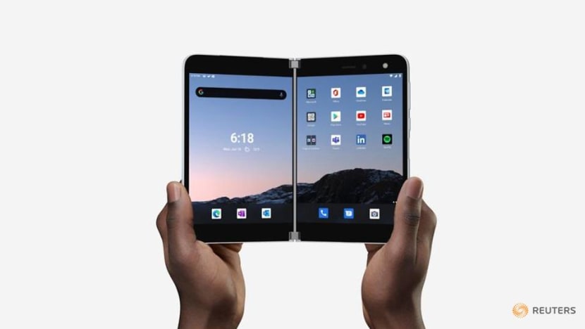 Microsoft prices its dual-screen Android phone at US$1,399, will arrive Sep 10 Microsoft prices its dual-screen Android phone at US$1,399, will arrive Sep 10