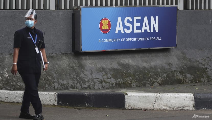 Southeast Asian leaders hold summit, excluding Myanmar coup leader Southeast Asian leaders hold summit, excluding Myanmar coup leader